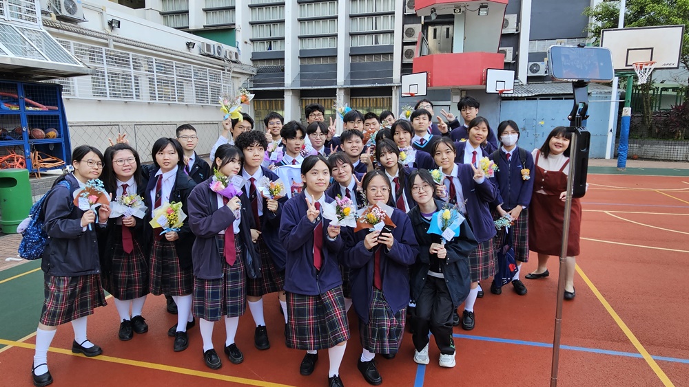 F.6 Last School Day