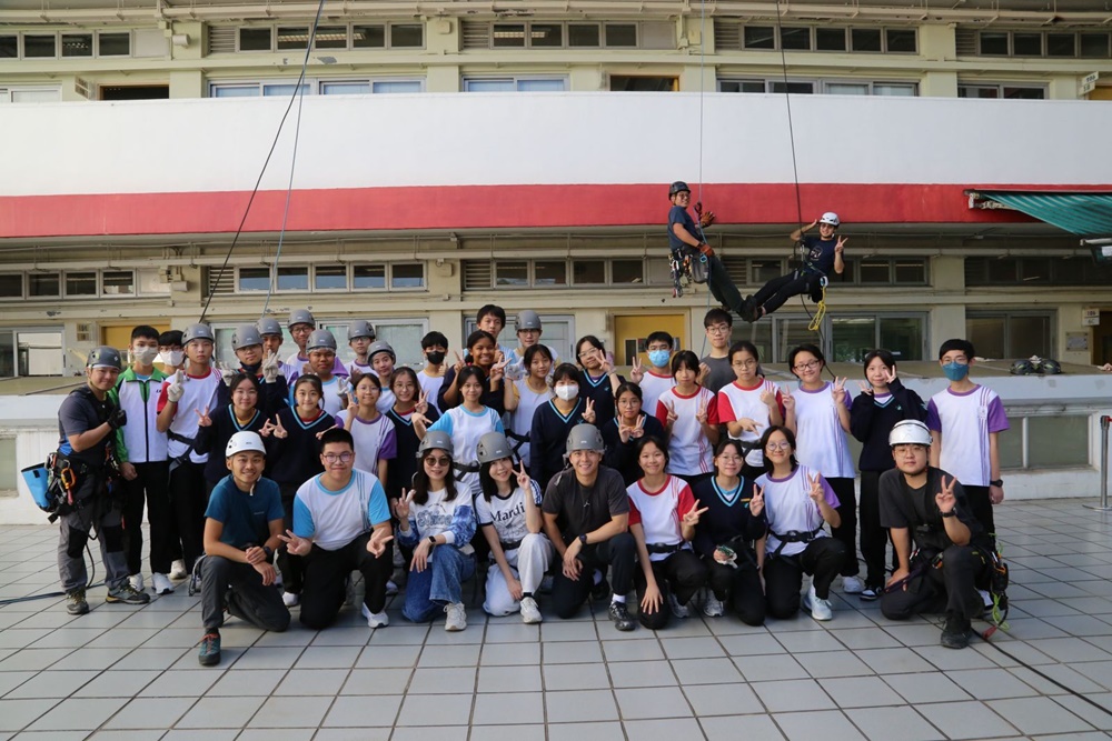 Prefect Training Day (Abseiling)